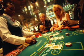 Leveraging Bonuses and Promotions in Online Gambling for Maximum Benefit