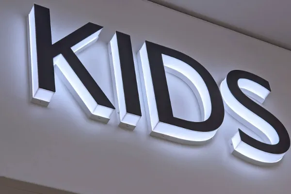 Transform Your Business with Acrylic Letters: Key Benefits and Applications