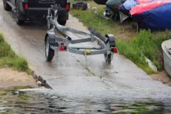 What Maintenance Tips Should You Know Before Buying a Boat Trailer?