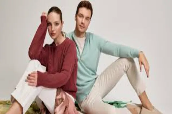 How Cashmere Effortlessly Elevates Your Everyday Style 