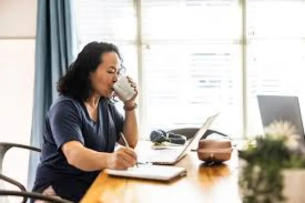 Finding Freedom: How Safe Anonymous Online Chats Promote Mental Wellness