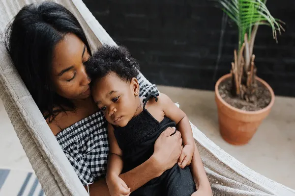 How to Build a Beauty Brand from Home — While Your Toddler Naps Without Drama