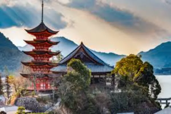 7 Must-Visit Places for Your First Trip to Japan