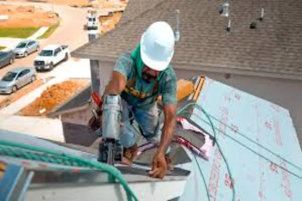 Why Does Roof Insulation Play Such a Big Role in Energy Efficiency in Houston?