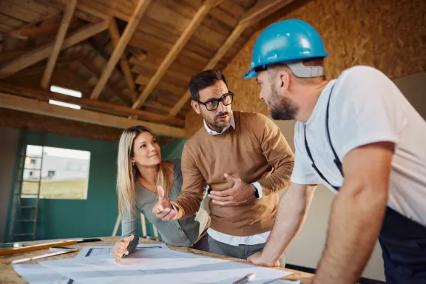 What Should You Ask Before Hiring a Local Renovation Crew?