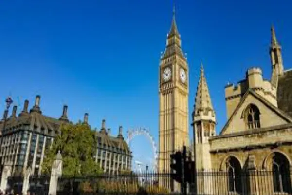 Learning to Travel Like a Curious Beginner Again