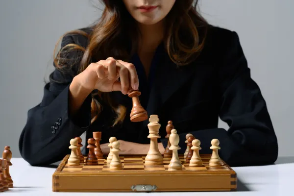 What Chess, Silence, and Walking Can Teach You About Leadership