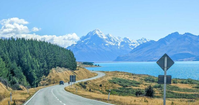 Road Tripping Through New Zealand’s South Island: Mountains, Lakes, and Endless Views