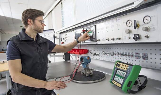 How Comprehensive Bench for Emitting Tube Testing Helps Manufacturers Maintain Consistent Quality